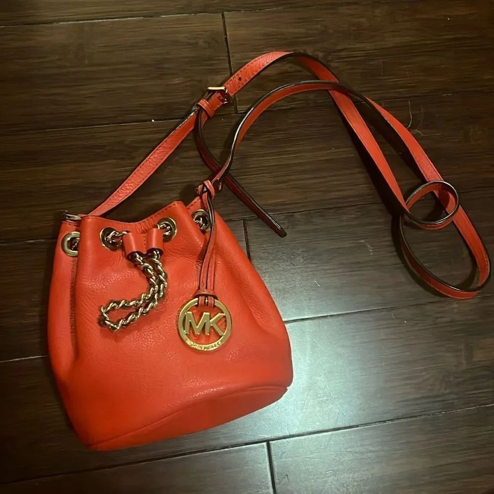 Michael Kors Orange Small Bucket Bag - Long Strap- BRAND NEW